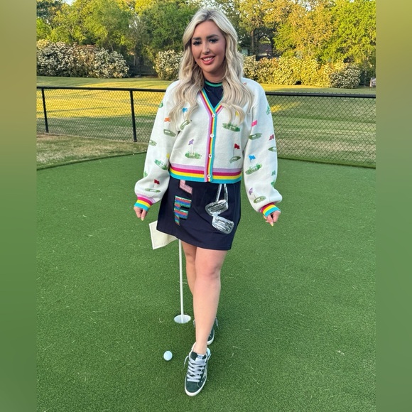 Queen of Sparkles | Golf Cardigan. - Picture 3 of 10